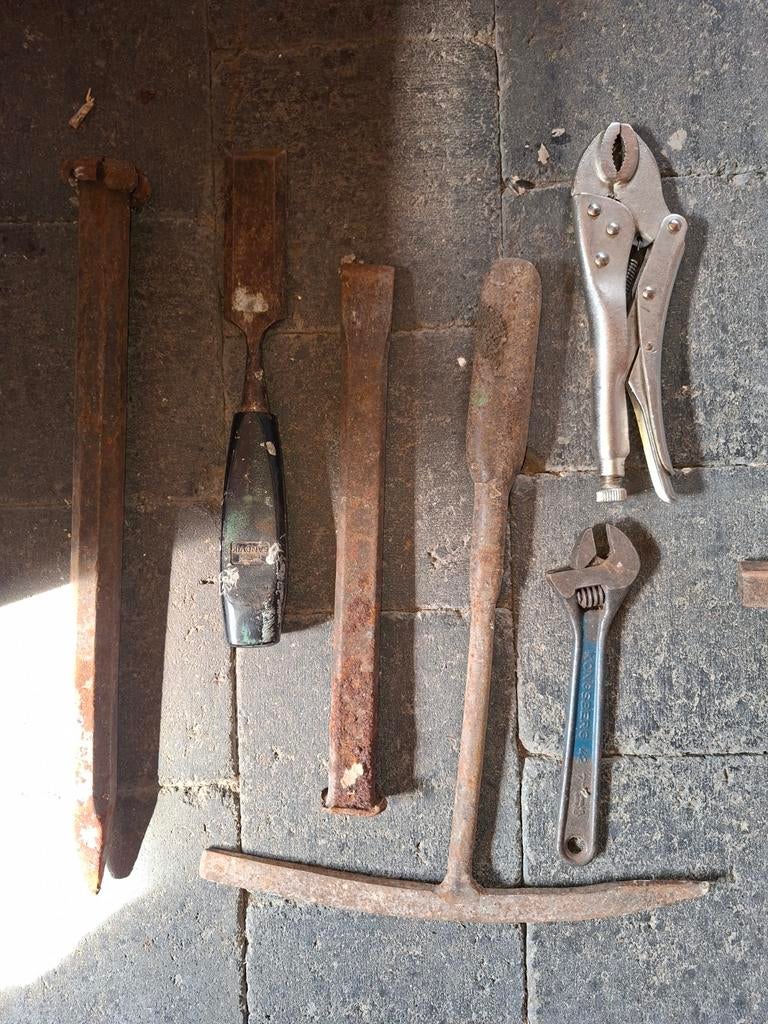 Lot d outillages 6