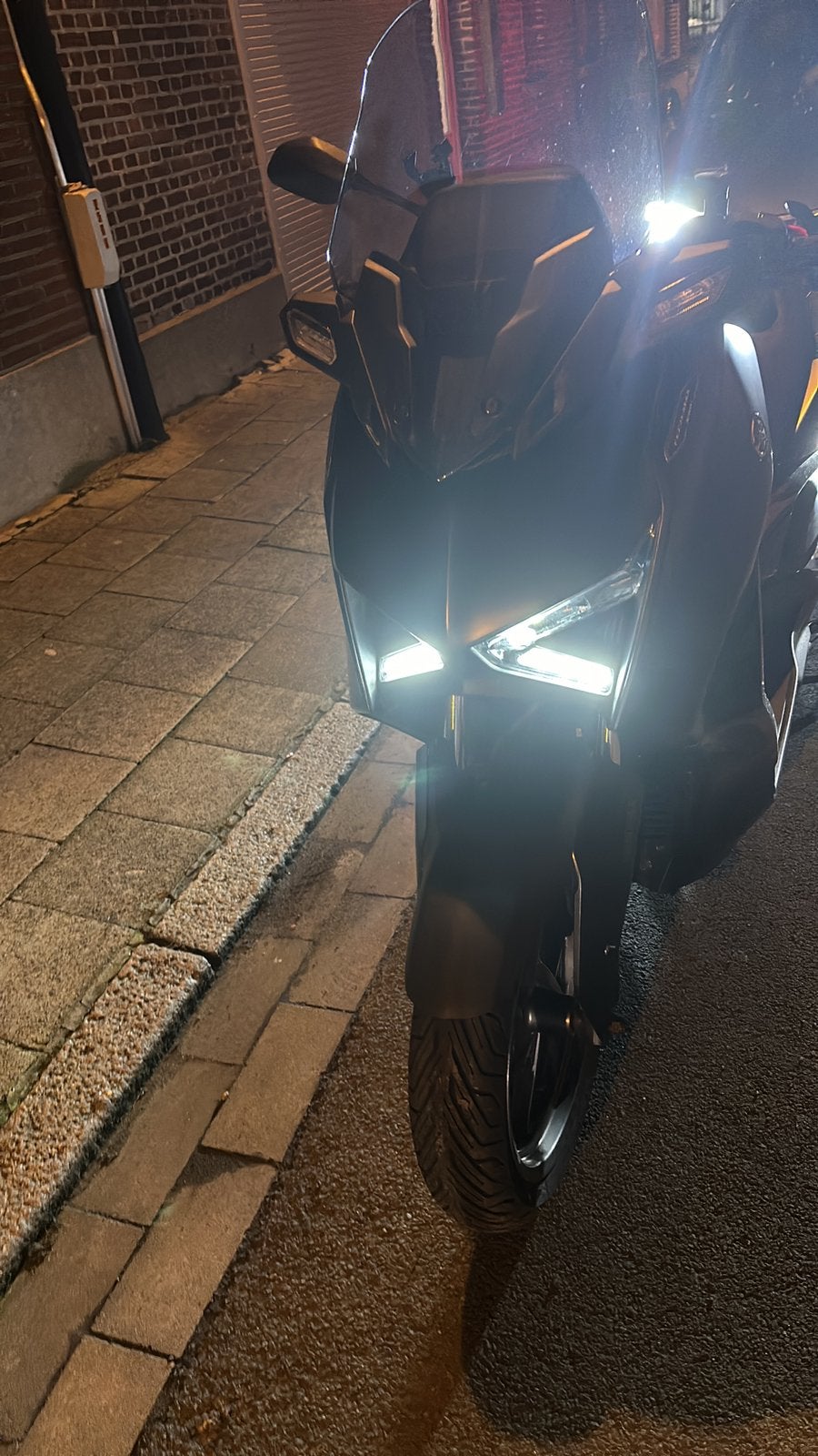 Yamaha xmax 125 cc