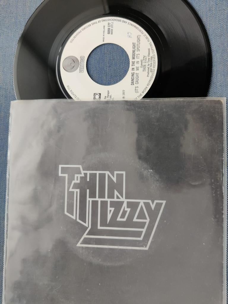 Thin lizzy (dancing in moonlight, vertigo, 60591772, 1977), Enlèvement ou Envoi, Single