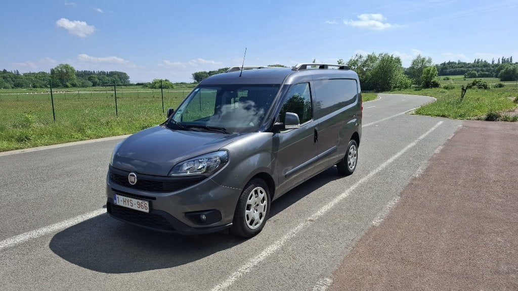 Fiat Doblo Maxi 1.6 Multijet SX, diesel, 120 ch, Autos, 197 g/km, Argent ou Gris, Achat, 2 places