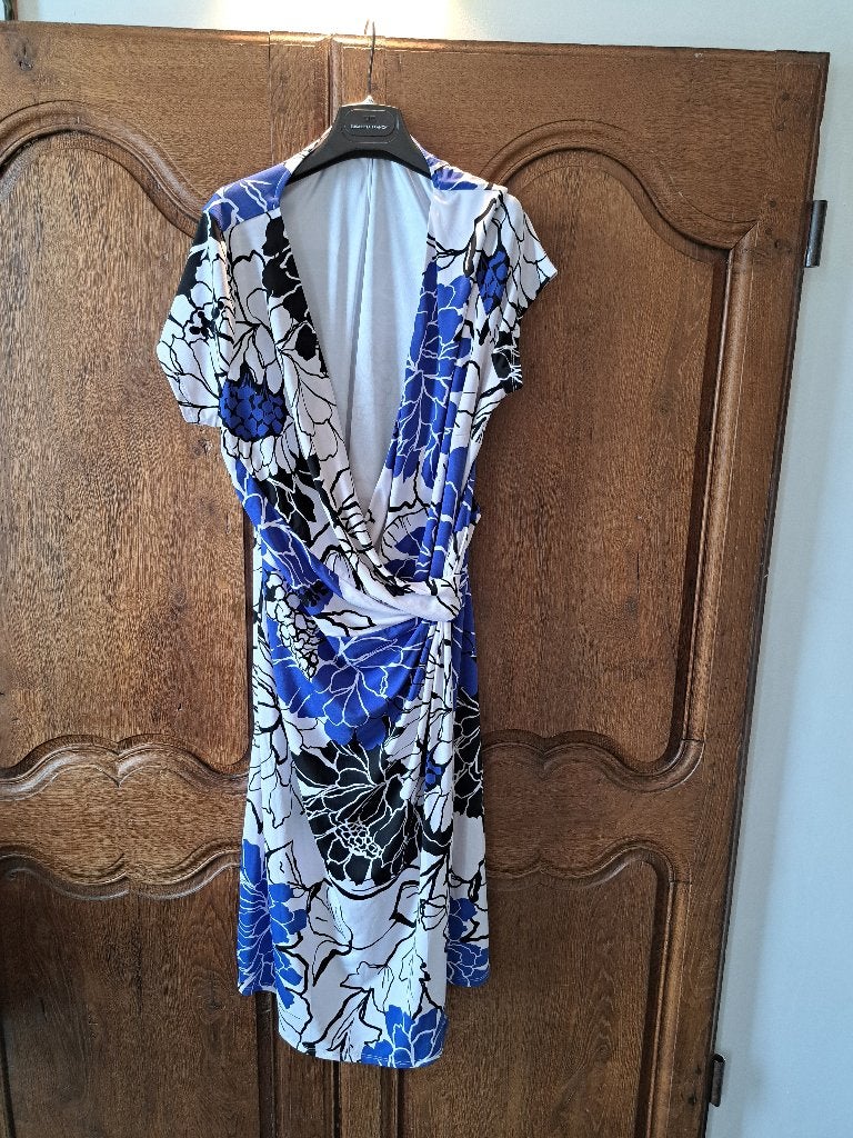 dames kleed, Ophalen, Maat 42/44 (L)