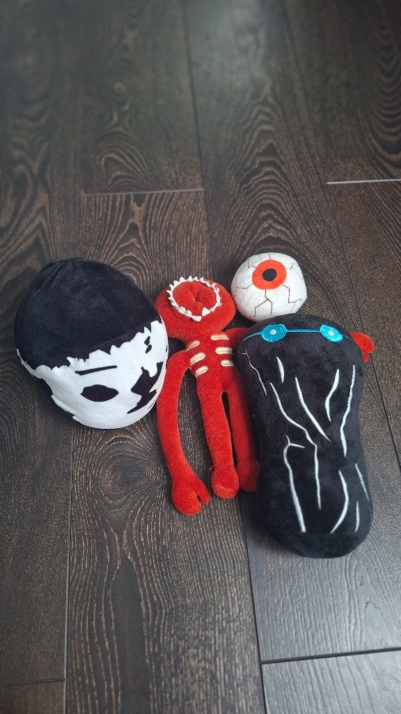 9 peluches ou peluches Roblox DOORS, Enlèvement ou Envoi, Comme neuf