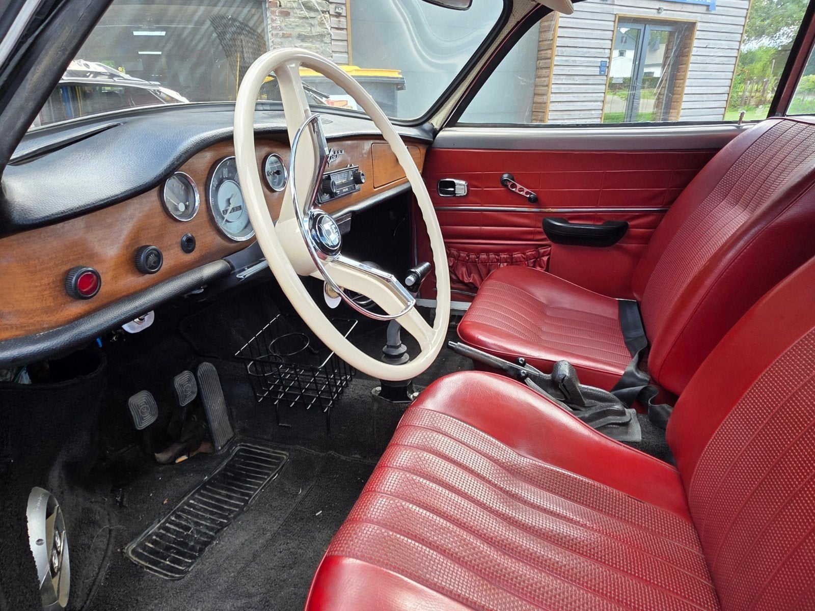 Karmann Ghia 1970, foto 4