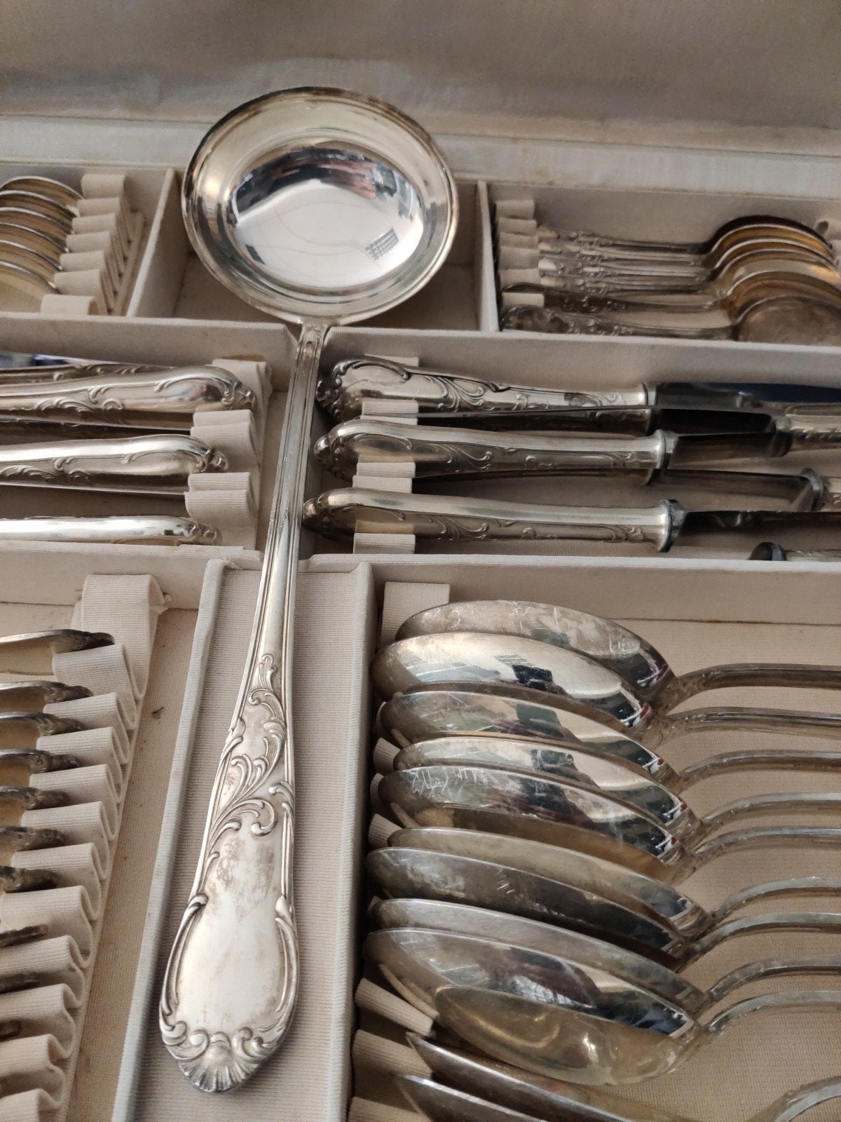 Tilquin vintage verzilverd BLANCO -100 Bestekset - 49-delig , Antiek en Kunst, Ophalen