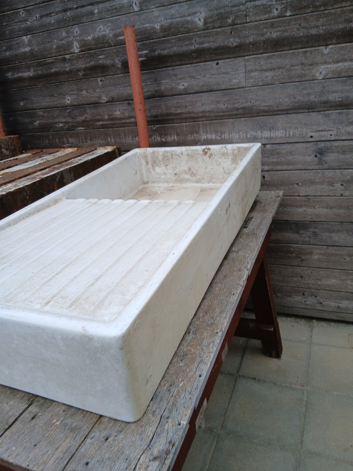 brusselse wasbak vintage lengte 1m breedte60cm spotprijs, Ophalen, Overige materialen, Gebruikt, Minder dan 30 cm