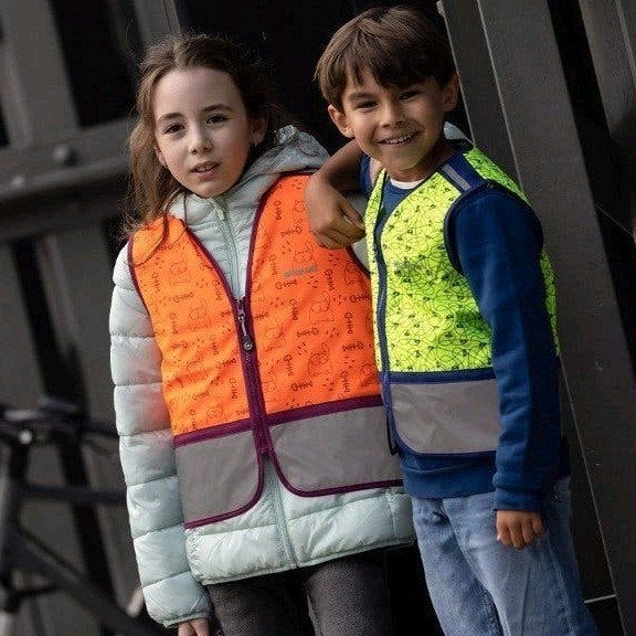 Reflective wear that works — and looks good doing it. WOWOW, Tickets & Billets, Concerts | Chanson française
