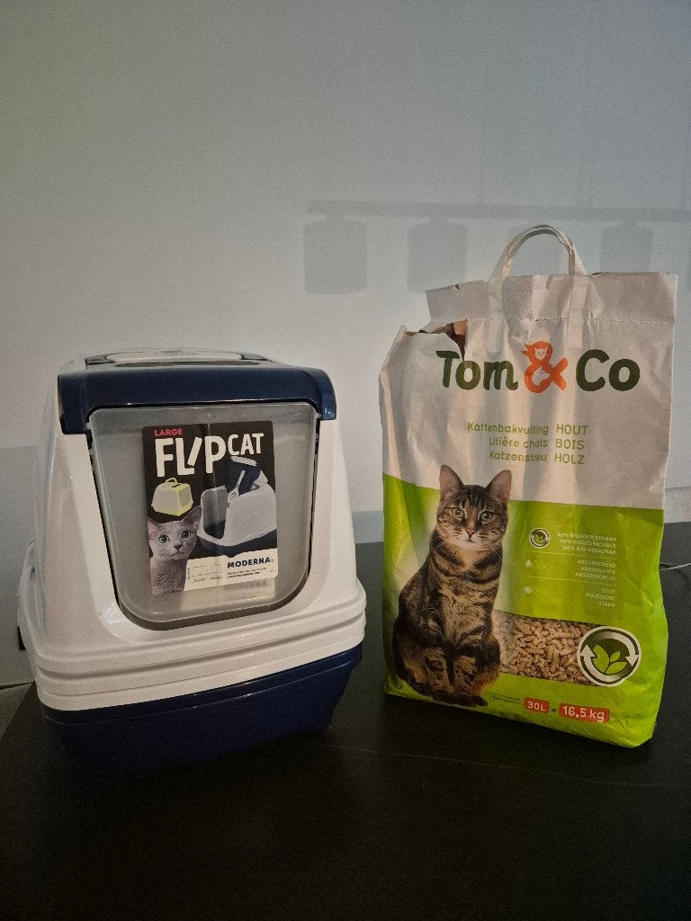 3 kattenbakken + 10L vulling, Enlèvement, Comme neuf, Fermé
