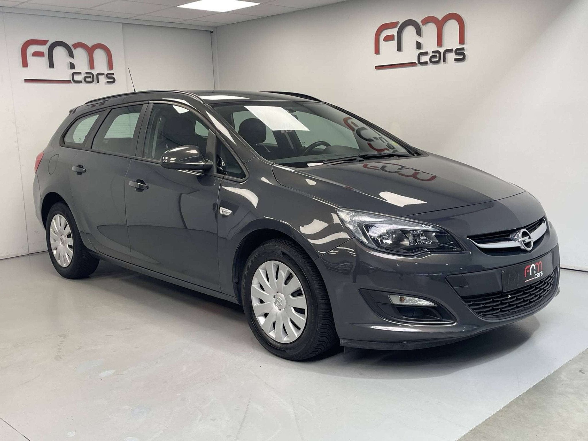 Opel Astra Tourer 1.4 Turbo benzine Automaat bwj2015 Garanti, Automaat, Stof, Gebruikt, 4 cilinders