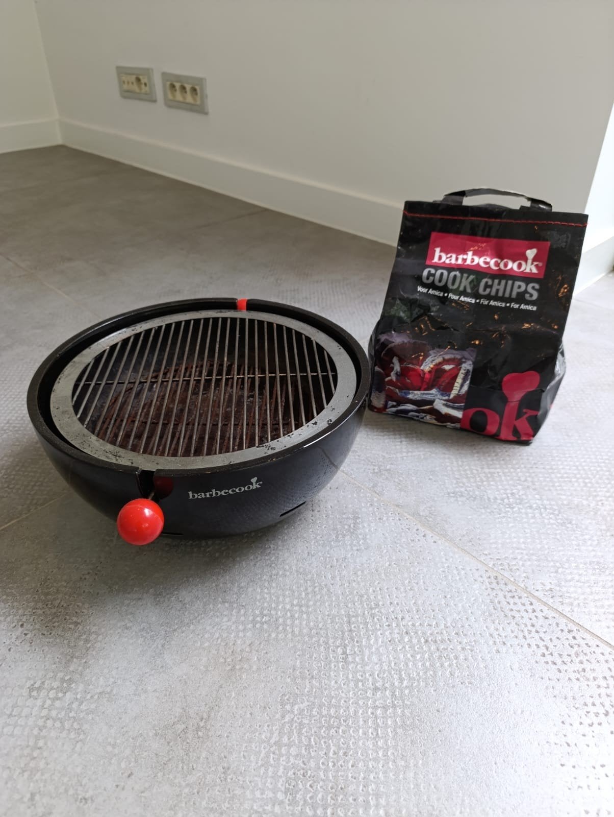 Amika tafelbarbecue zeer goede staat, Enlèvement