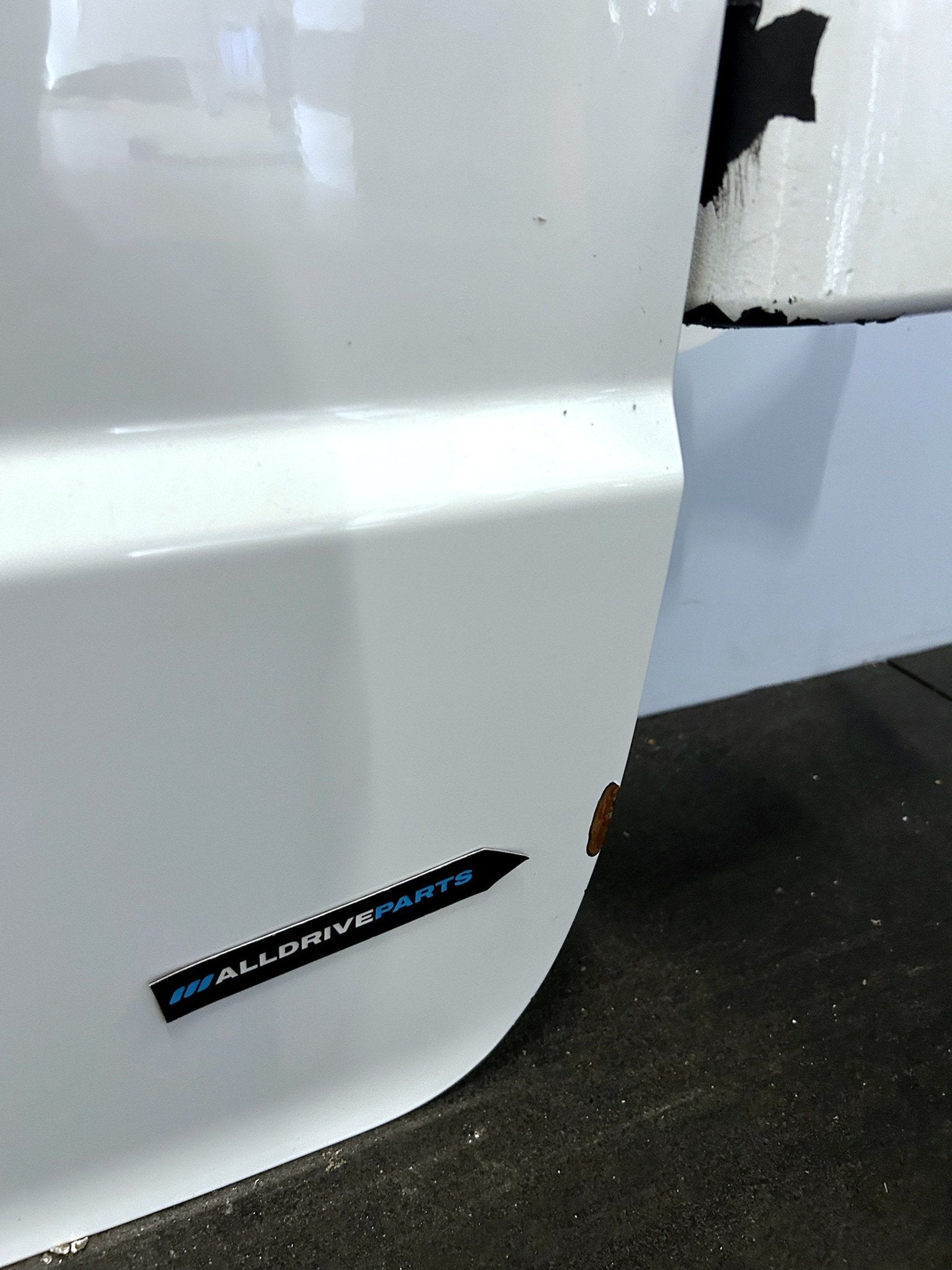Mercedes Vito W447 porte arrière droite blanche avec vitre, Autos : Pièces & Accessoires, Arrière, -, Haillon arrière, Utilisé