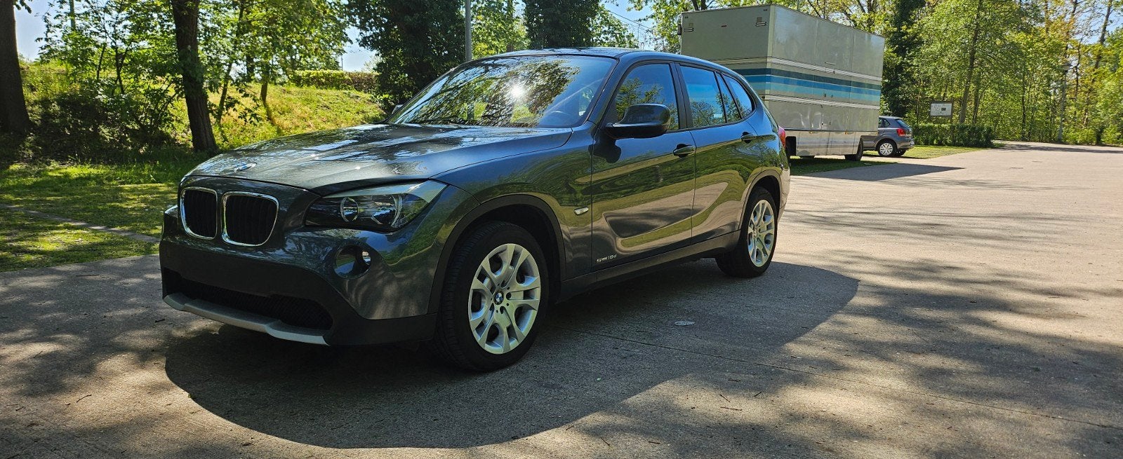 BMW X1 2.0 sDrive Bj.2010 Met 101.000 Km, Autos, BMW, Achat, Boîte manuelle, 5 portes, Vert