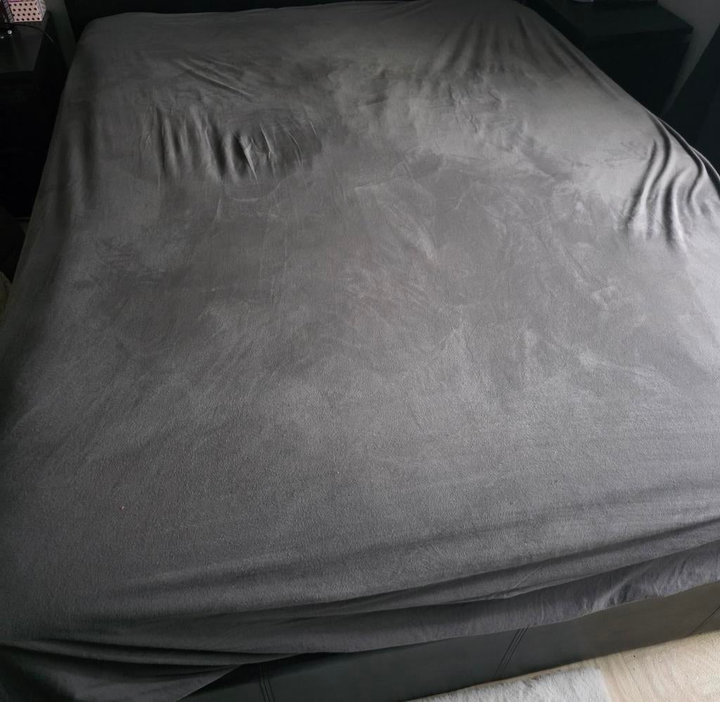 Matelas 160x200 de marque Roi du matelas, Maison & Meubles, Chambre à coucher | Matelas & Sommiers, Enlèvement, Matelas