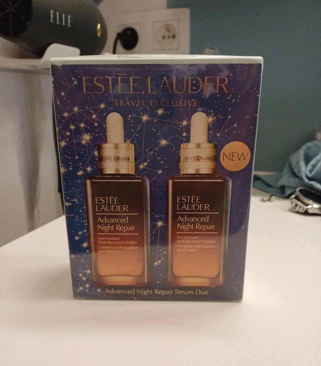 Serum "Estee Lauder " 2 x 100 ml, Ophalen of Verzenden, Nieuw, Gehele gezicht, Verzorging