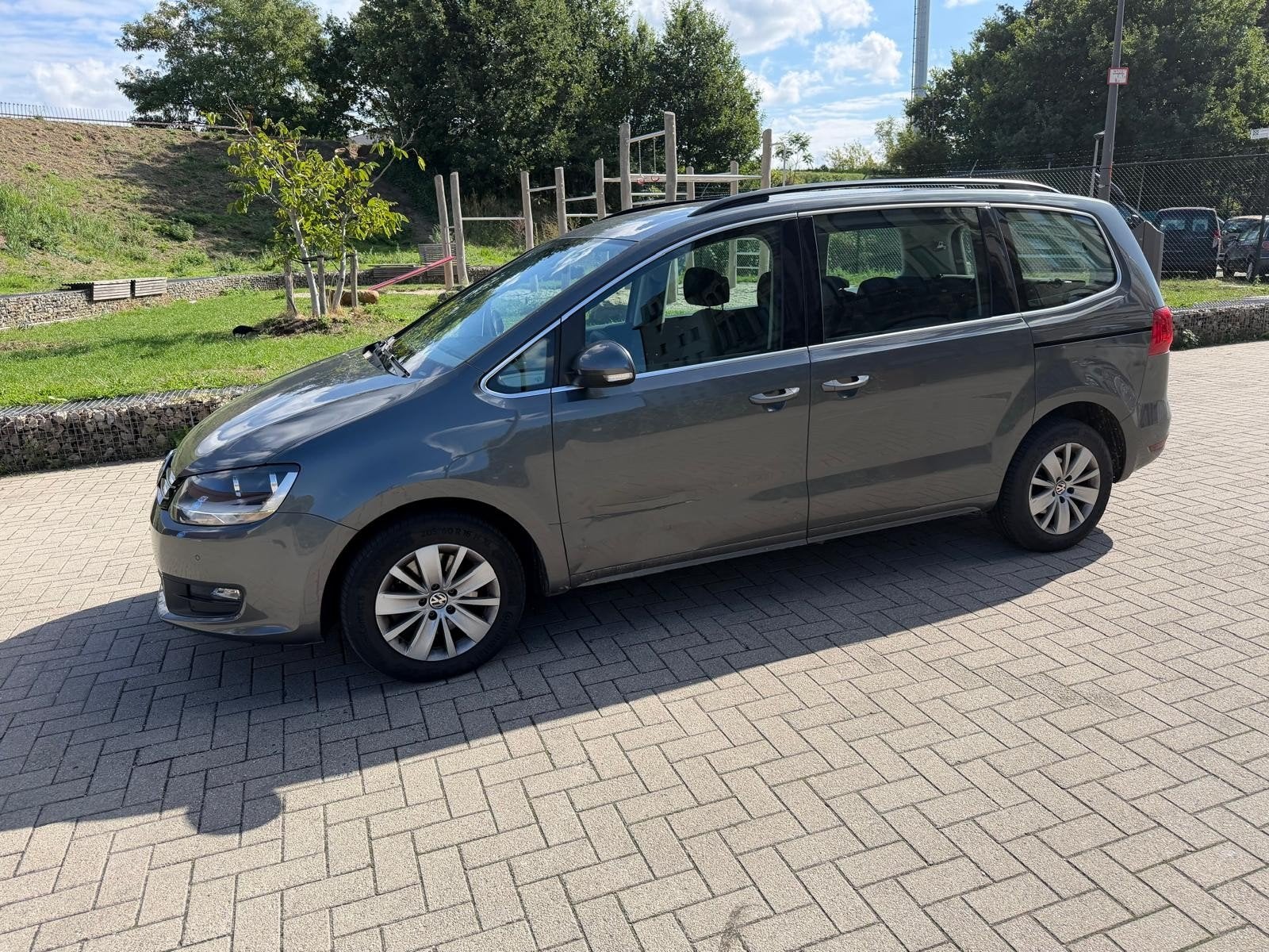 VOLKSWAGEN SHARAN 2.0 TDI 2013 240 000 KM AC NAVI EURO5 7PL, Autos, Achat, 7 places, Boîte manuelle, 5 portes