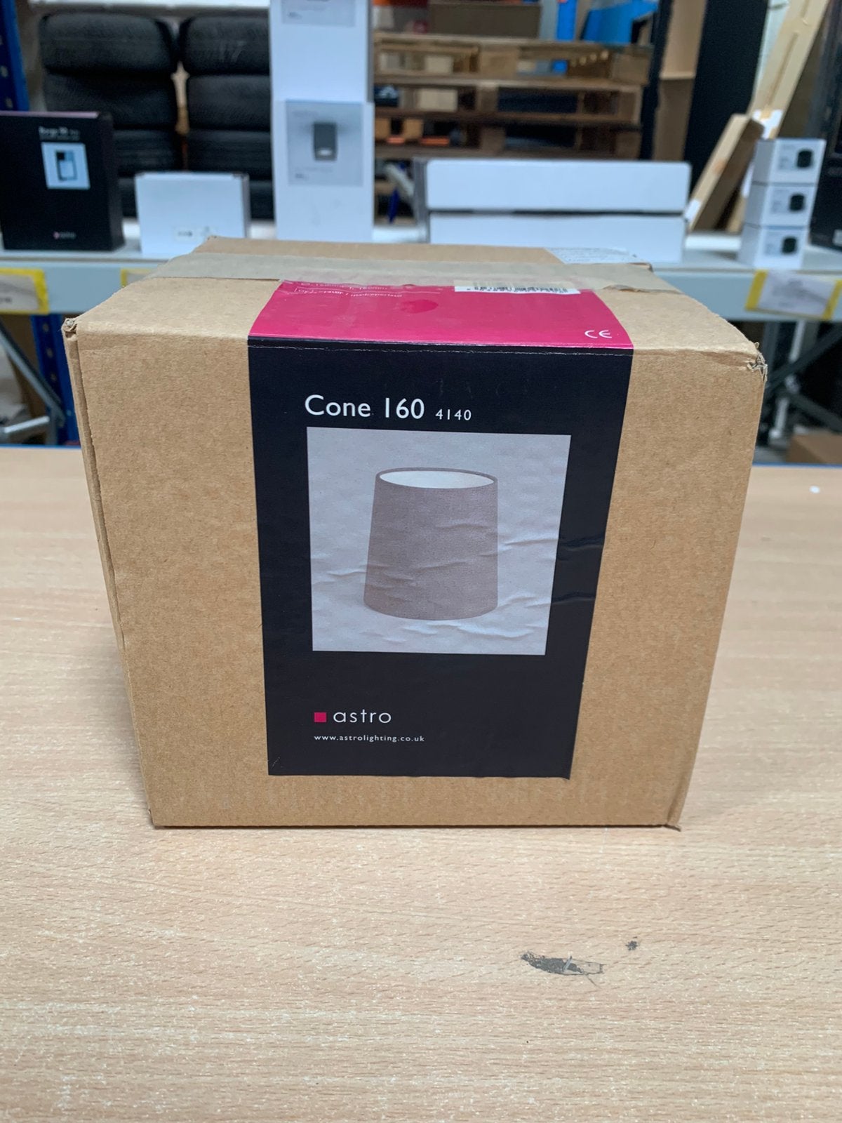 Lampe Astro Lighting Cone 160 (4140), Maison & Meubles, Lampes | Autre, Neuf, Enlèvement ou Envoi