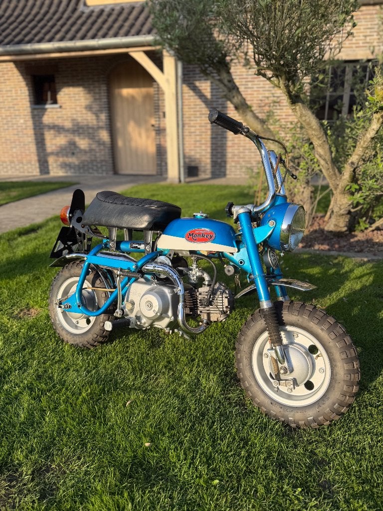 Honda z50a monkey, Fietsen en Brommers, Brommers | Honda, Zo goed als nieuw, Klasse B (45 km/u), Ophalen