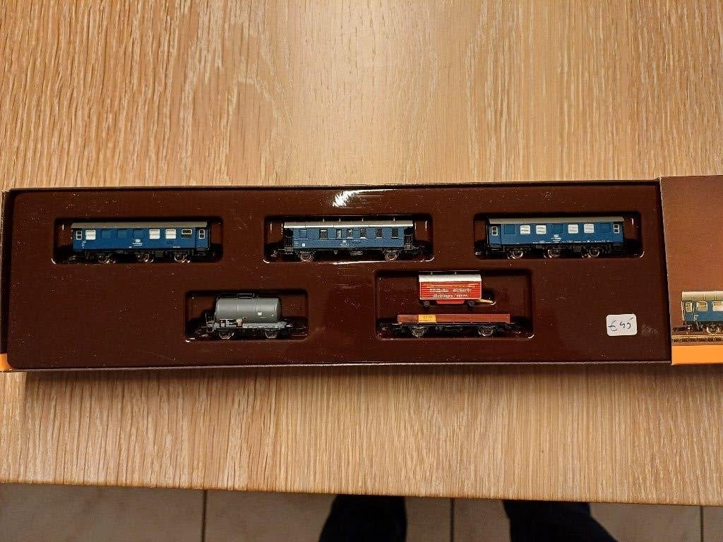 Marklin Z goederen set 8776, Hobby en Vrije tijd, Modeltreinen | Overige schalen, Gelijkstroom, Wagon, Ophalen of Verzenden, Zo goed als nieuw