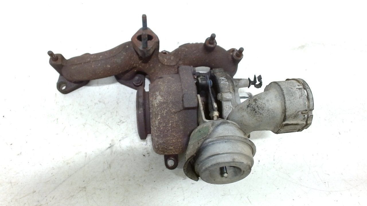 Turbo Volkswagen Passat, Onderdelen@venauto.nl, Van der Ven Autorecycling B.V., Gebruikt, Ettenseweg 76, 4706 PB Roosendaal, The Netherlands