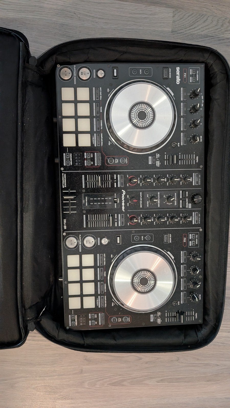 pioneer DDJ-SR, Enlèvement