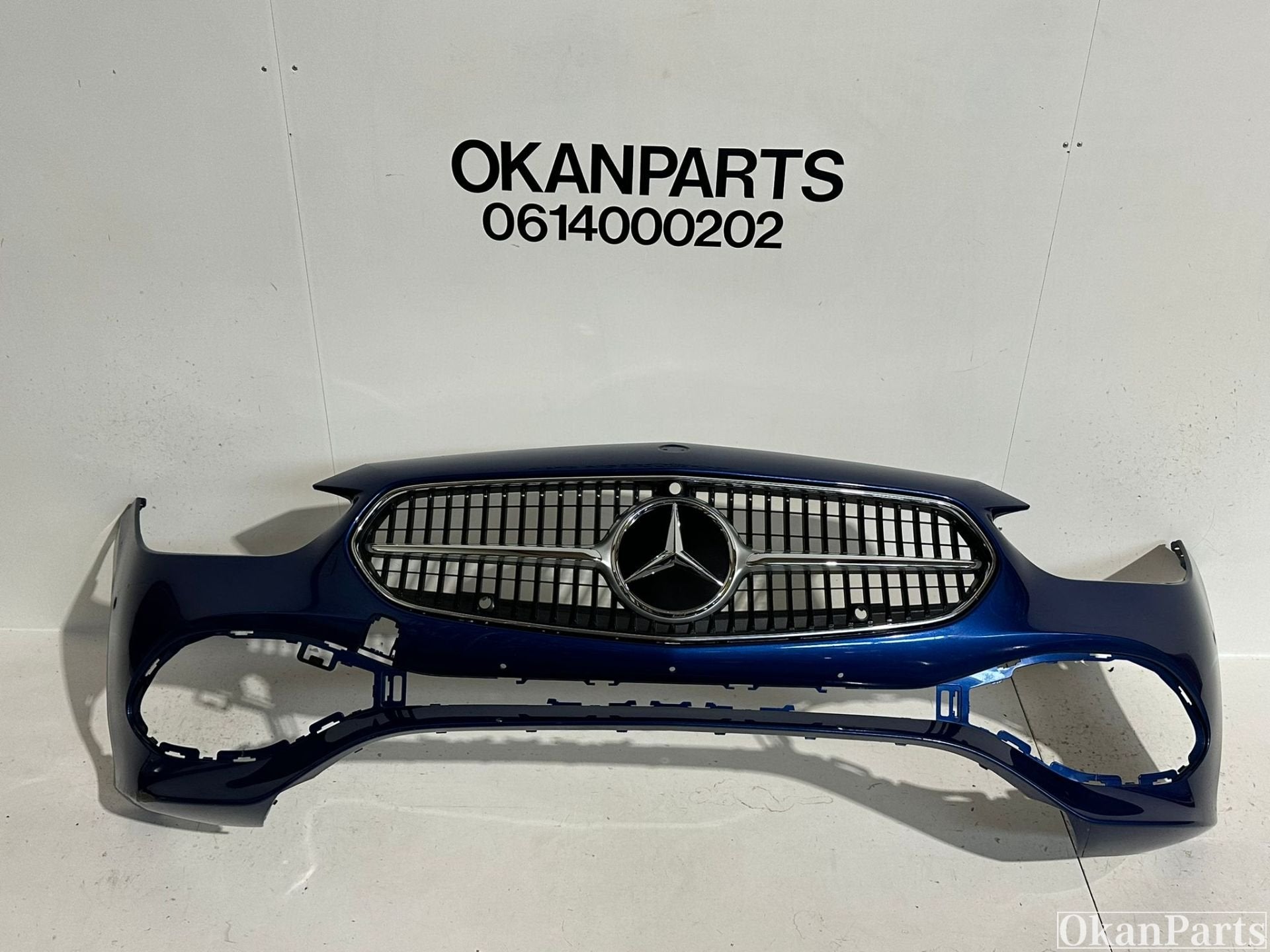 Pare-chocs avant Mercedes-Benz Classe C W206 A2068853105, Utilisé, Avant, Mercedes-Benz, Pare-chocs