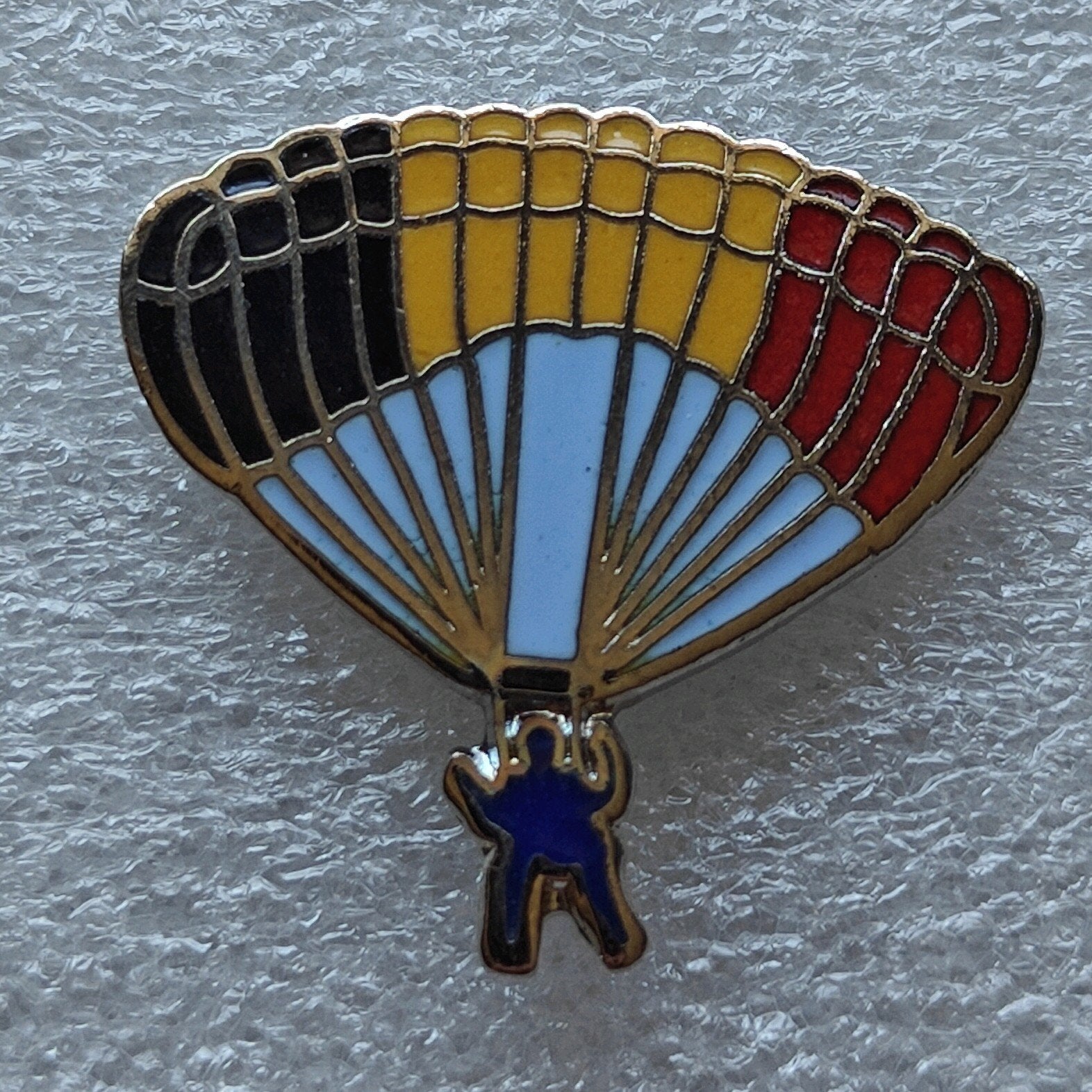 Épinglez un « parachutiste » militaire belge, Collections, Enlèvement ou Envoi, Armée de terre, Emblème ou Badge