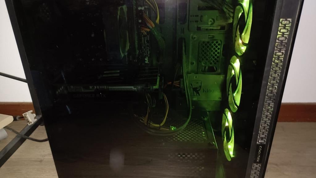 Computer low-medium end, Computers en Software, Desktop Pc's, Ophalen, AMD Ryzen 5, Zo goed als nieuw, Gaming