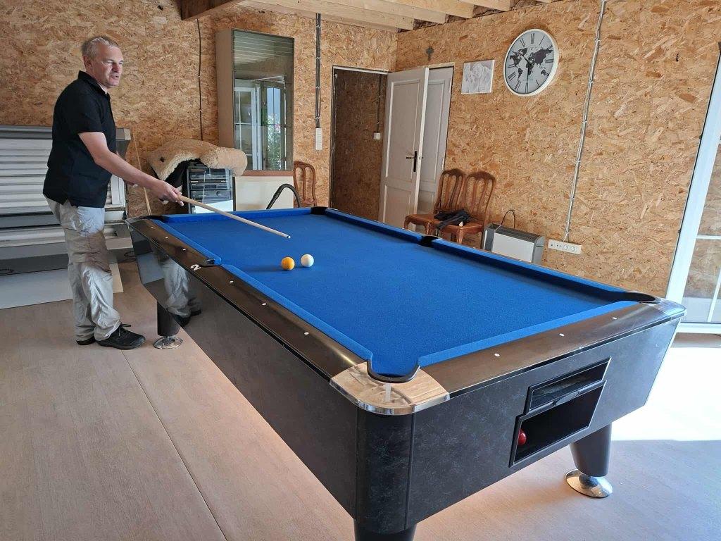 Poolbiljarts te koop., Ophalen, Zo goed als nieuw, Pooltafel