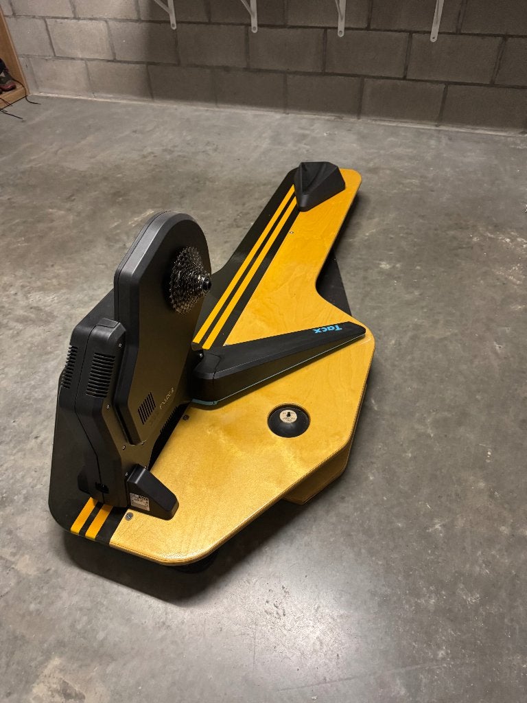 Tacx Flux2 + Rockerplate + Tablet houder, Ophalen, Gebruikt, Overige typen