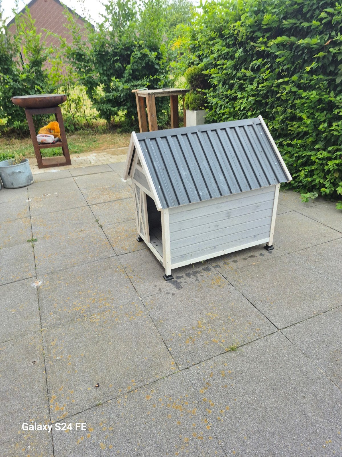 Niche pour chien moyen 90-65-60, Enlèvement