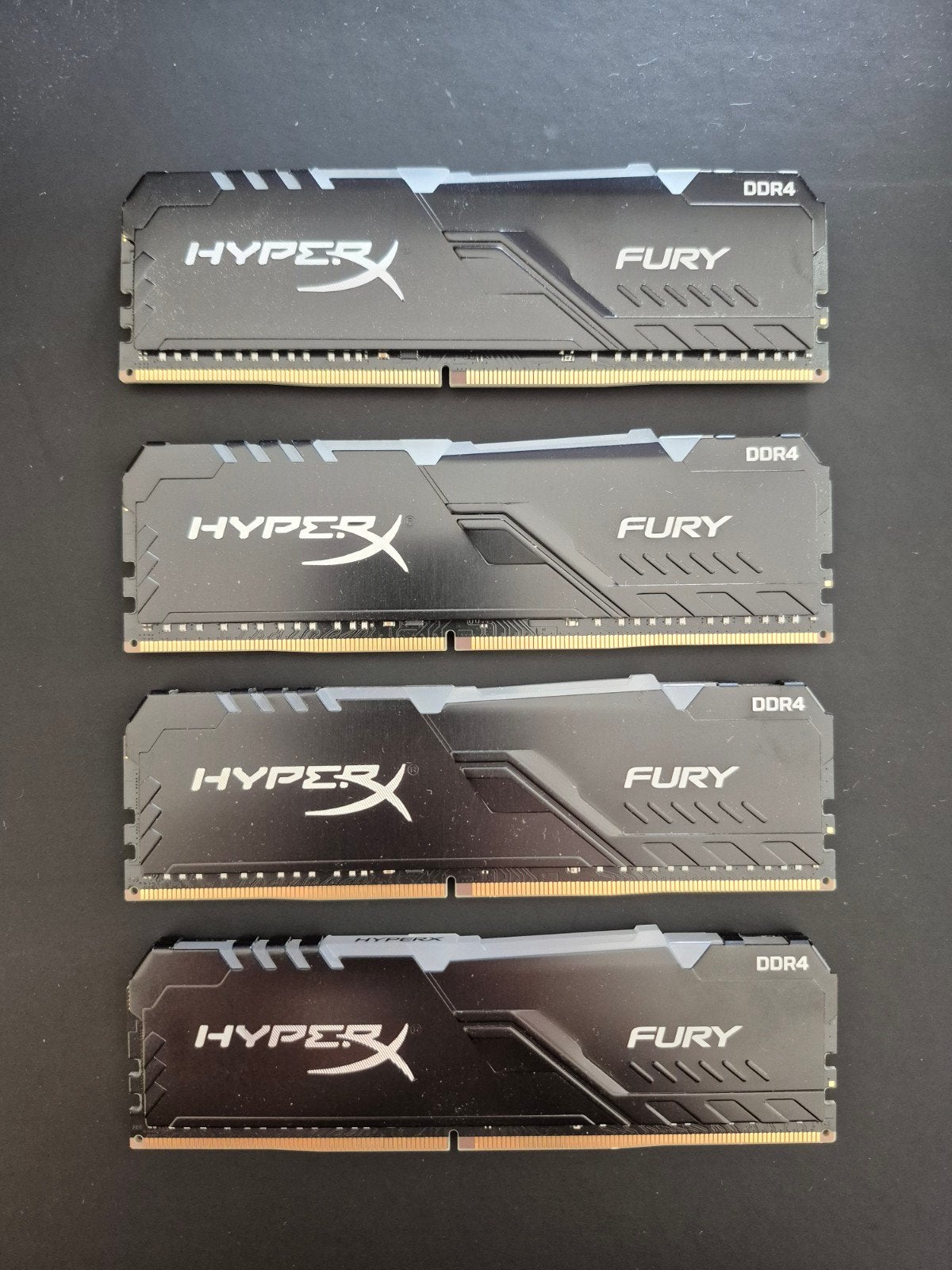 Kingston HyperX Fury RGB DDR4 64GB (kit van 4), Computers en Software, DDR4, Ophalen of Verzenden, Zo goed als nieuw, Desktop