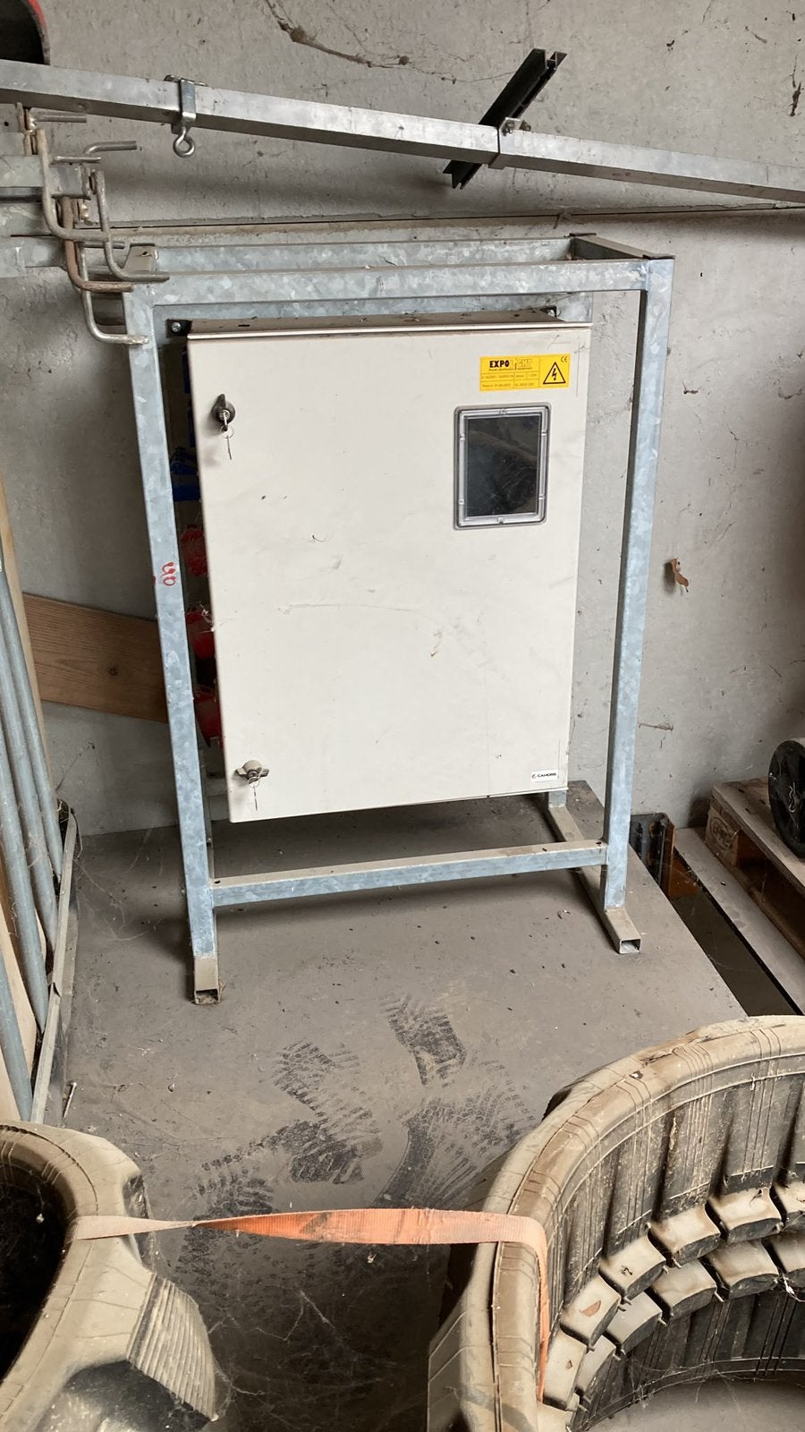 Expolight Werfkast 63A(Model EL-8202-20D)met statief, Ophalen, Nieuw