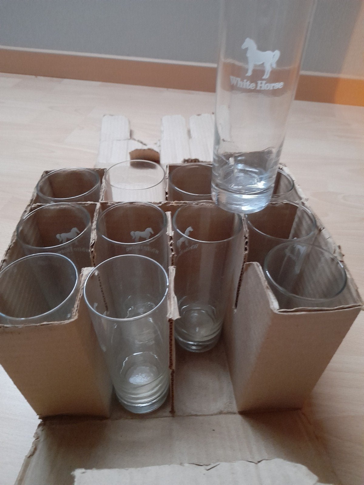 coctailglazen White horse 12 stuks in doos, Verzamelen, Glas en Drinkglazen, Ophalen of Verzenden