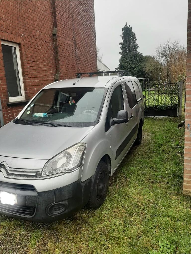 Citroën Berlingo utilitaire prête à immatriculé, Euro 5, Achat, 6 portes, Boîte manuelle