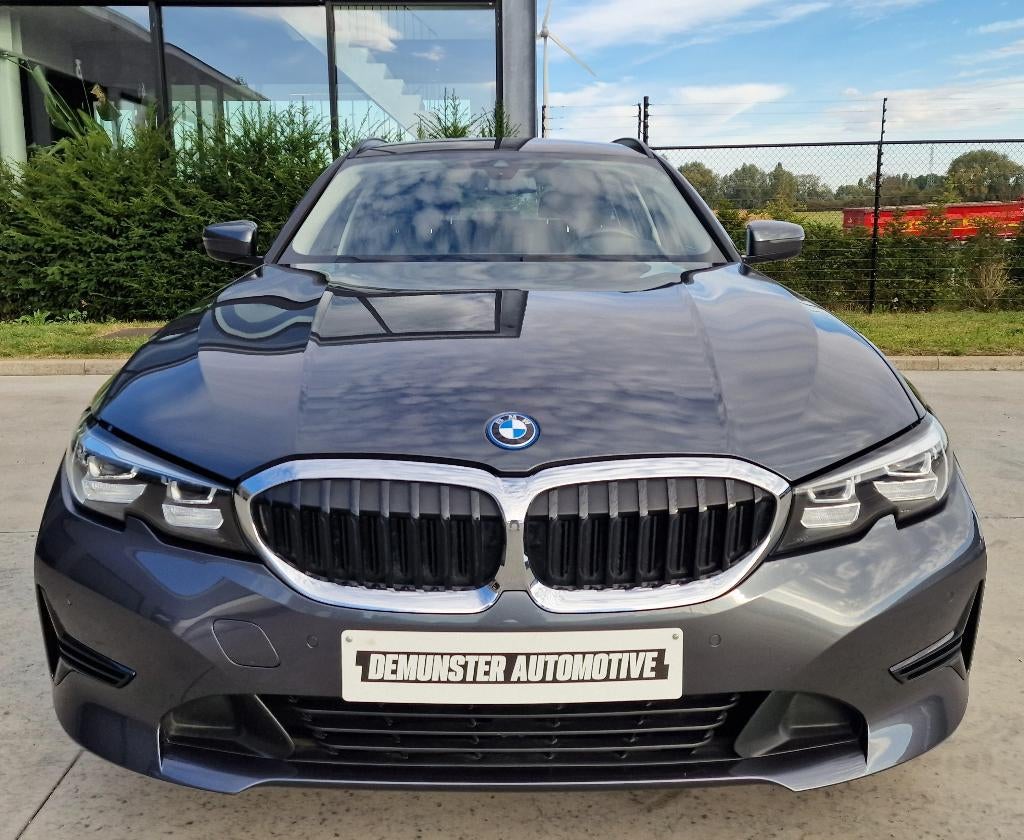 BMW 320e Touring Sportline/Carplay/Trekhaak/Camera/Navigatie, Auto's, Automaat, Euro 6, https://public.car-pass.be/vhr/0f5b1750-c10c-49c2-9a0c-b0f4f7eb89a1