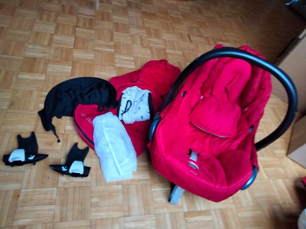 Maxi Cosi met accessoires, Kinderen en Baby's, Kinderwagens en Combinaties, Gebruikt, Kinderwagen, Maxi-Cosi, Met autostoeltje