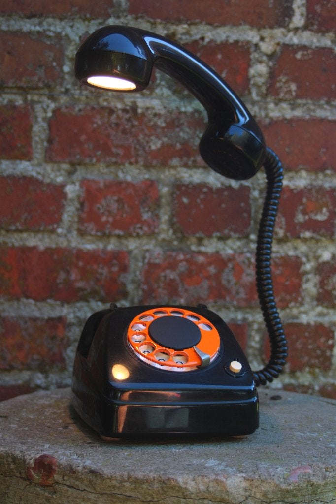 retro vintage led telefoon lamp. DOE EEN BOD!, Huis en Inrichting, Vintage, Oranje, 30 cm, Ophalen of Verzenden