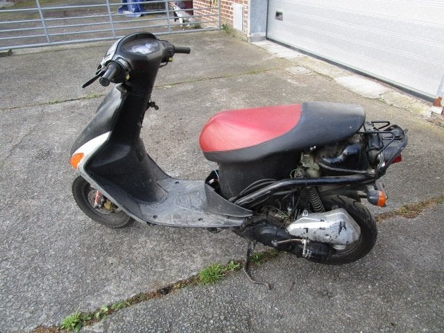 Honda SFX50 2dehands scooter voor opmaak / voor onderdelen, Fietsen en Brommers, Brommers | Honda, Ophalen, Gebruikt, Overige modellen