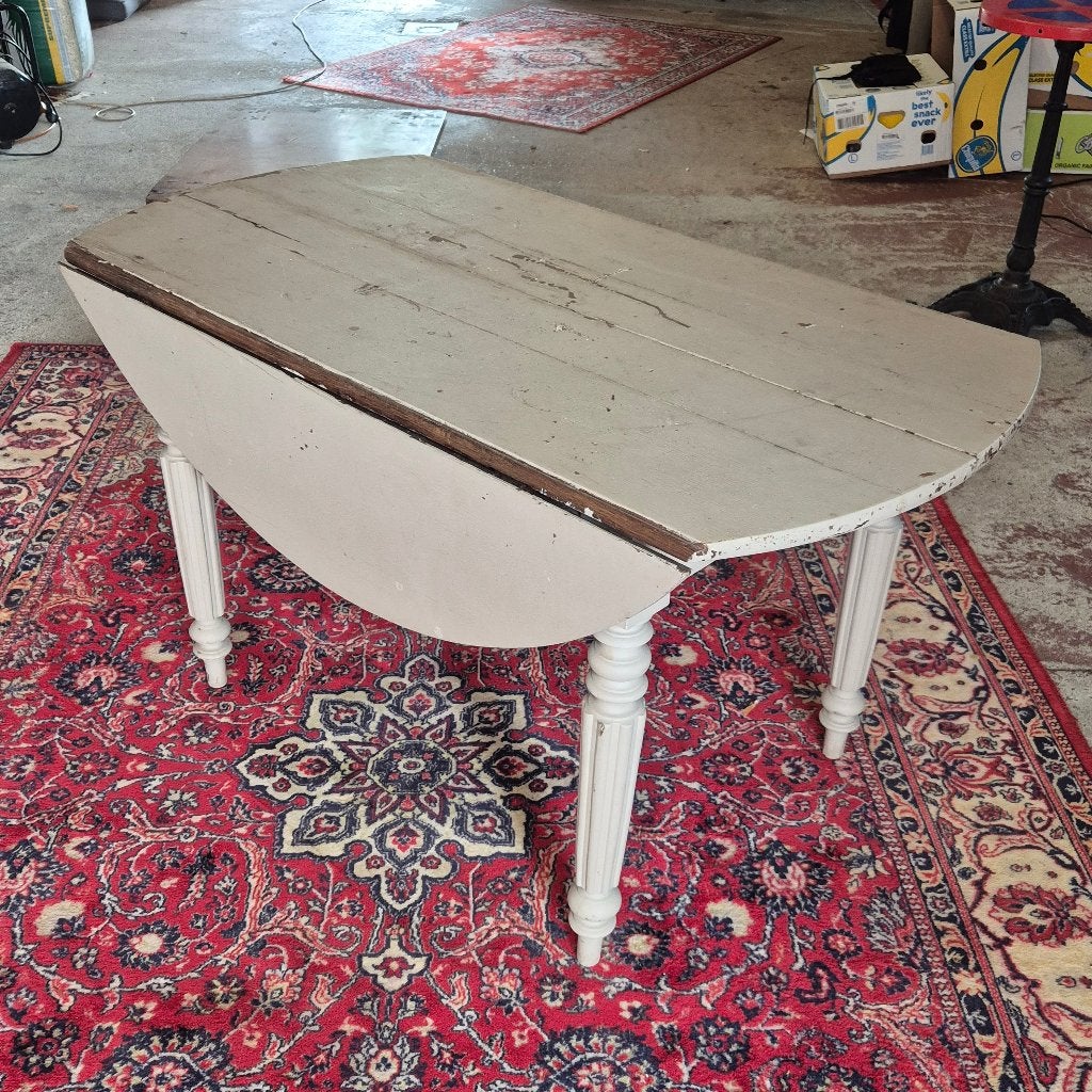 Uitschuifbare hangoortafel, Ophalen