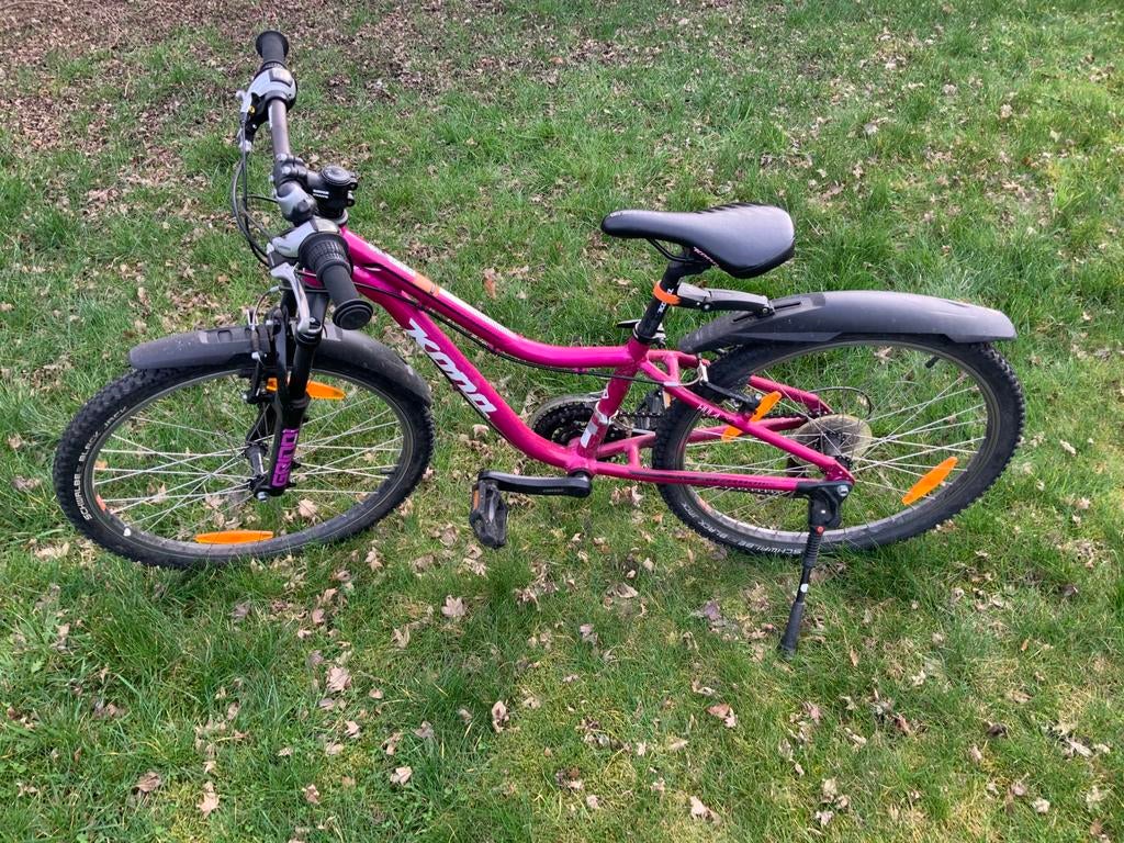 Mtb 24 inch banden - kona hula, Fietsen en Brommers, Ophalen, Gebruikt, 20 tot 24 inch