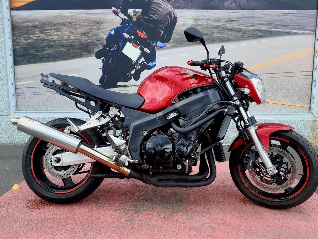 Honda CBR1100XX pour pièces, moteur tournant, Entreprise