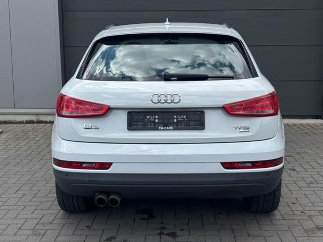 Audi Q3 benzine LED navigatie, Autos, Audi, 1395 cm³, Achat, Entreprise, Noir