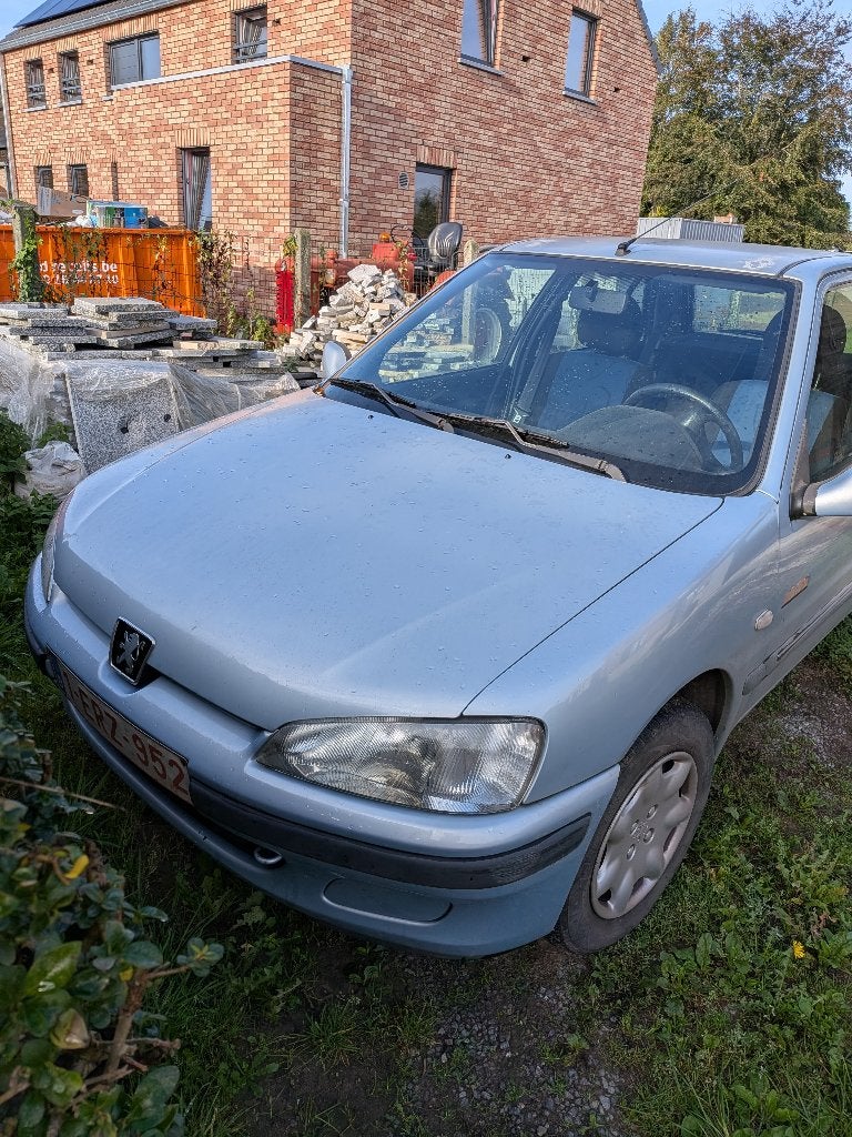 Peugeot 106 - 2001 - 178500KM, Auto's, Stof, Elektrische ramen, 4 cilinders, Blauw