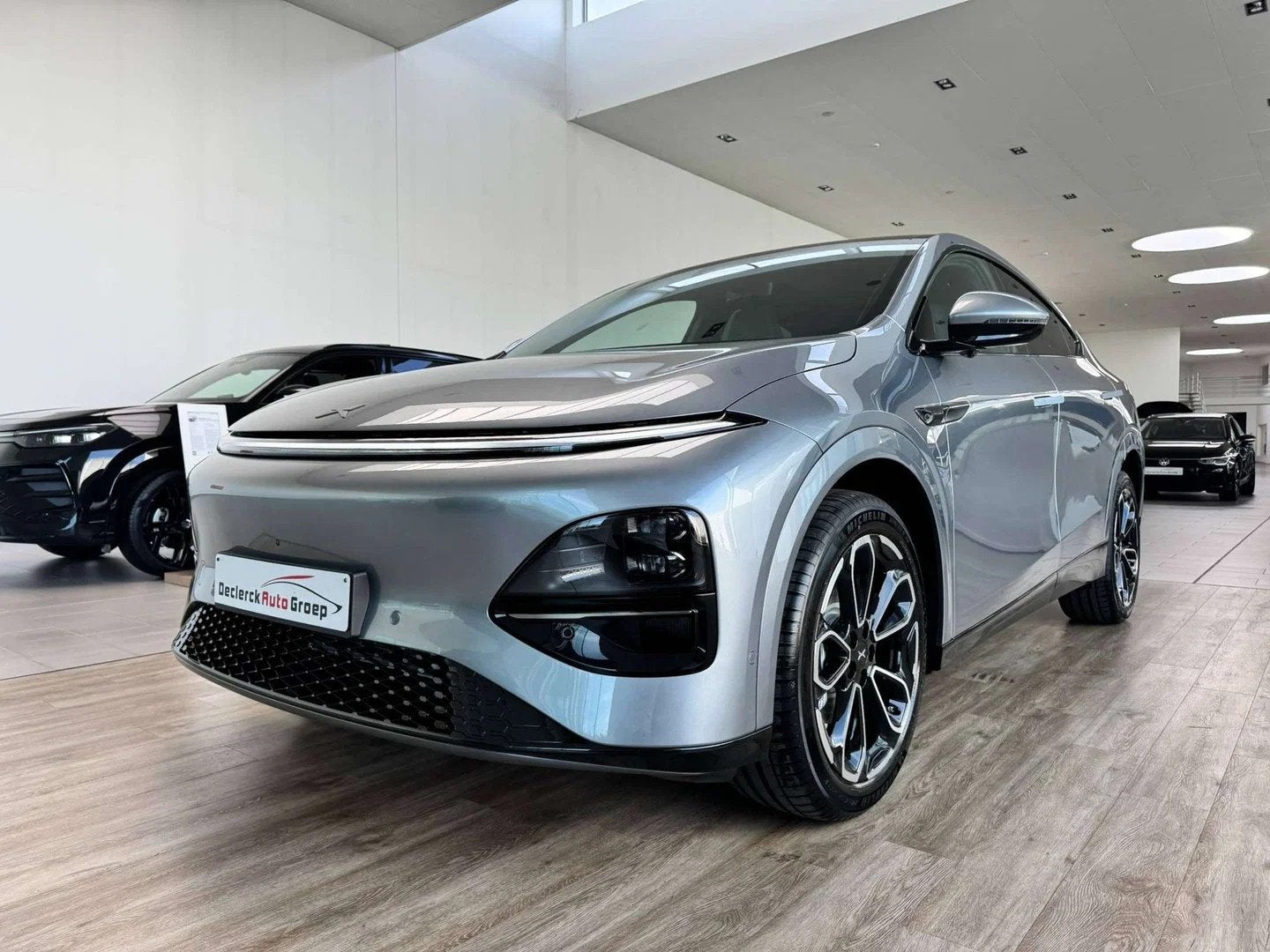 XPENG G6 AWD PERFORMANCE*FULL OPTION*SPLINTERNIEUW*STOCKWAGE, Autos, Argent ou Gris, 5 portes, 358 kW, 5 places