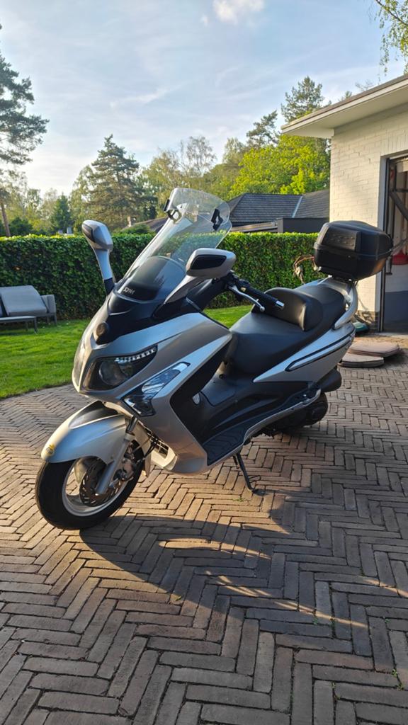 SYM Evo 250 GTS *Le bloc moteur doit être remplacé*, Vélos & Vélomoteurs, Scooters | SYM, Autres modèles, Essence, Enlèvement