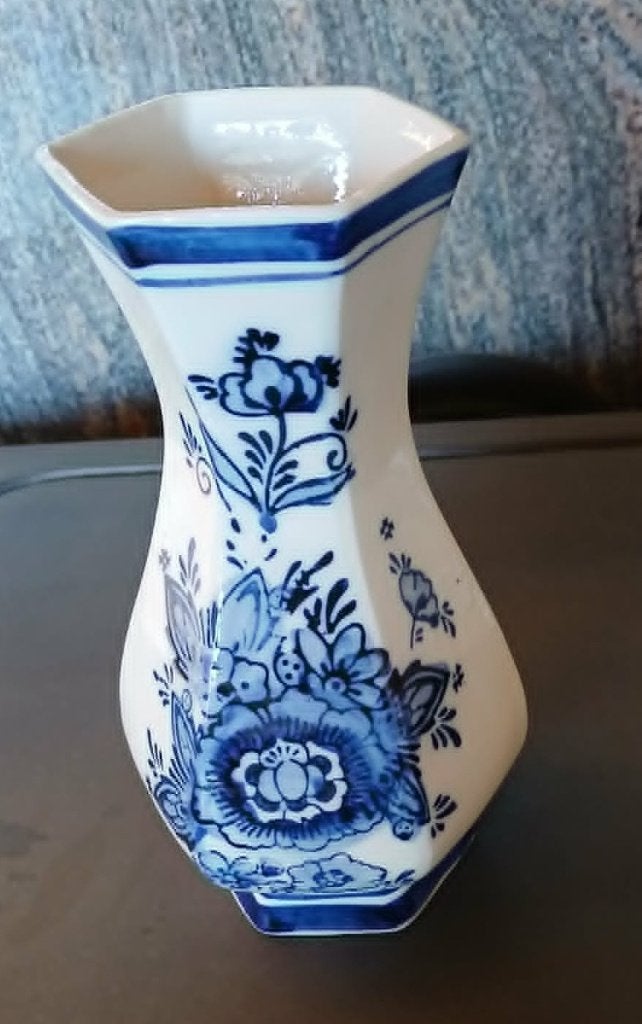 zeshoekig delfts blauw vaasje, Antiek en Kunst, Ophalen