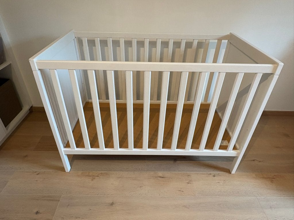 Babybedje Ikea (Sundvik), Ophalen, Zo goed als nieuw, Ledikant