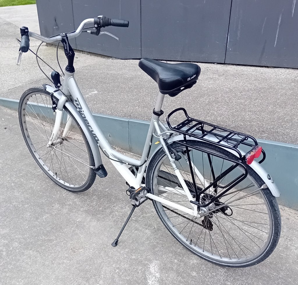 Damesfiets, Fietsen en Brommers, Fietsen | Dames | Damesfietsen, Zo goed als nieuw, Overige merken, Versnellingen, Velgrem, Ophalen