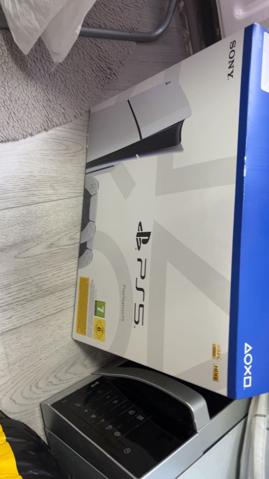 ps5 slim met 2 controllers ruilen, Ophalen, Zo goed als nieuw, Playstation 5