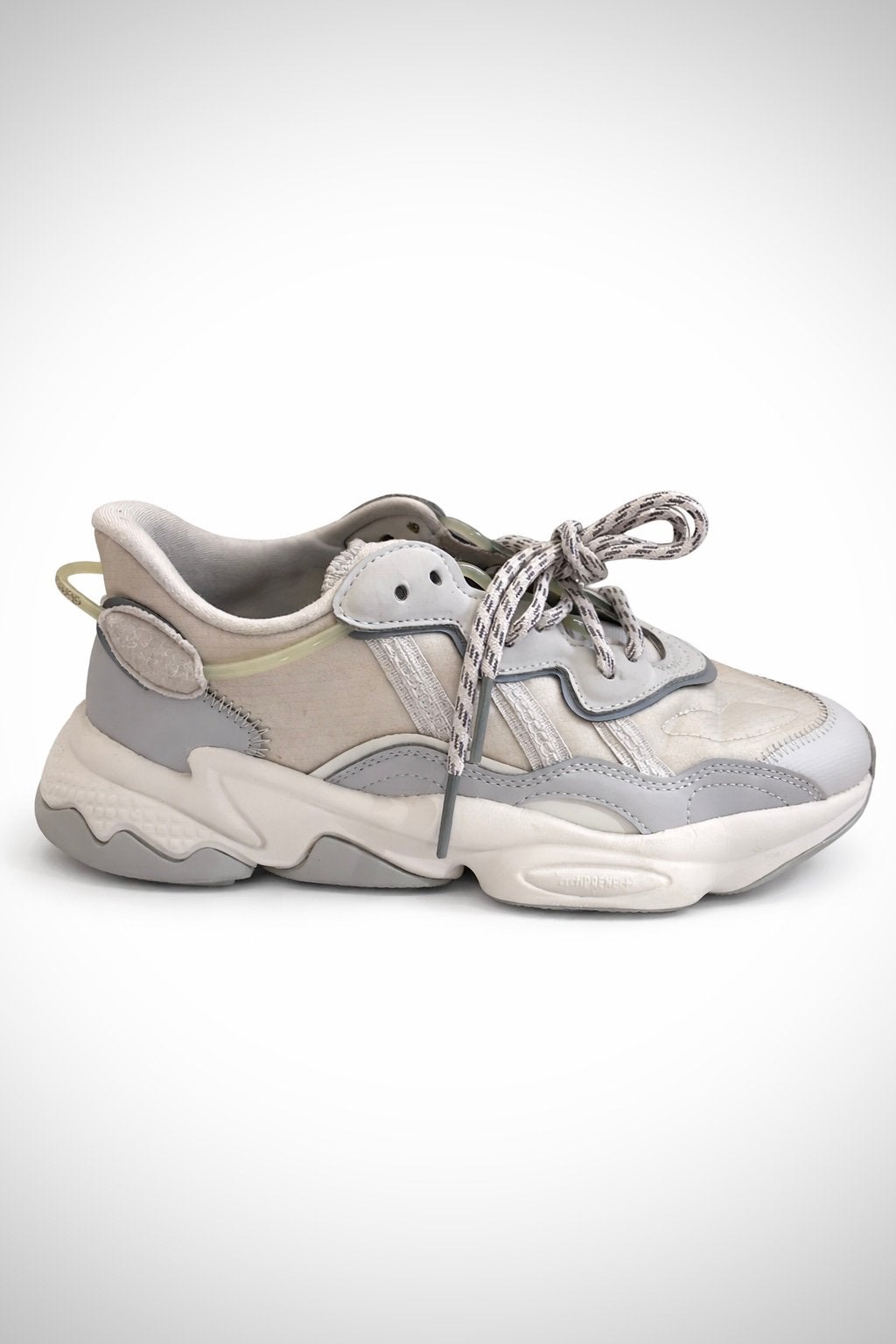Adidas ozweego- basket adidas, Ophalen of Verzenden, Zo goed als nieuw, Schoenen