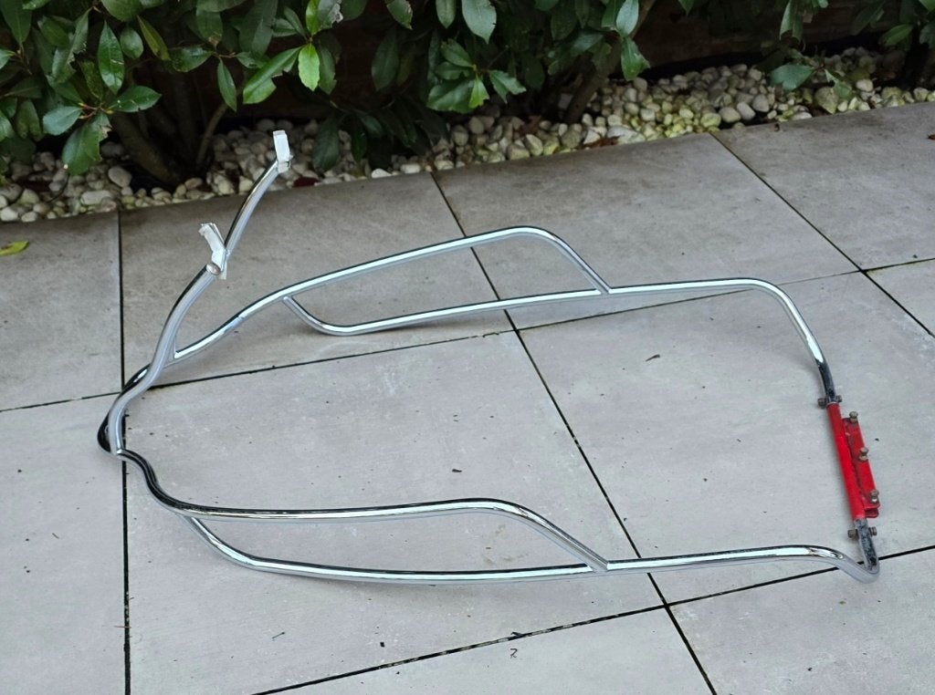Supports chromés Vespa GTS, GT, GTV, Enlèvement ou Envoi, Neuf, Vespa